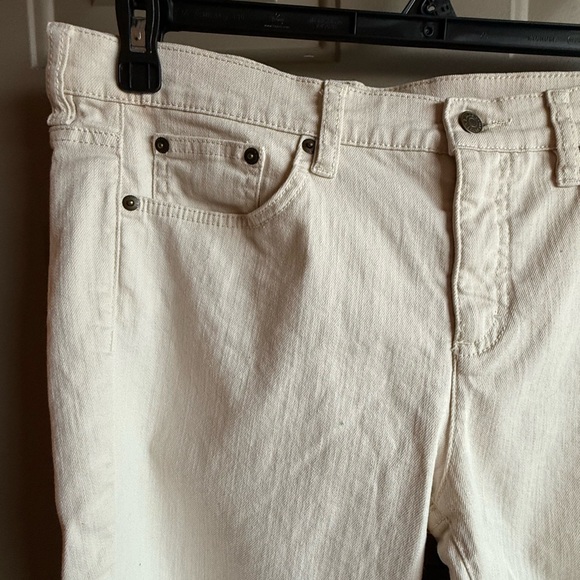 Lauren Ralph Lauren Cream Size 10 Jeans Never Worn - Picture 16 of 16